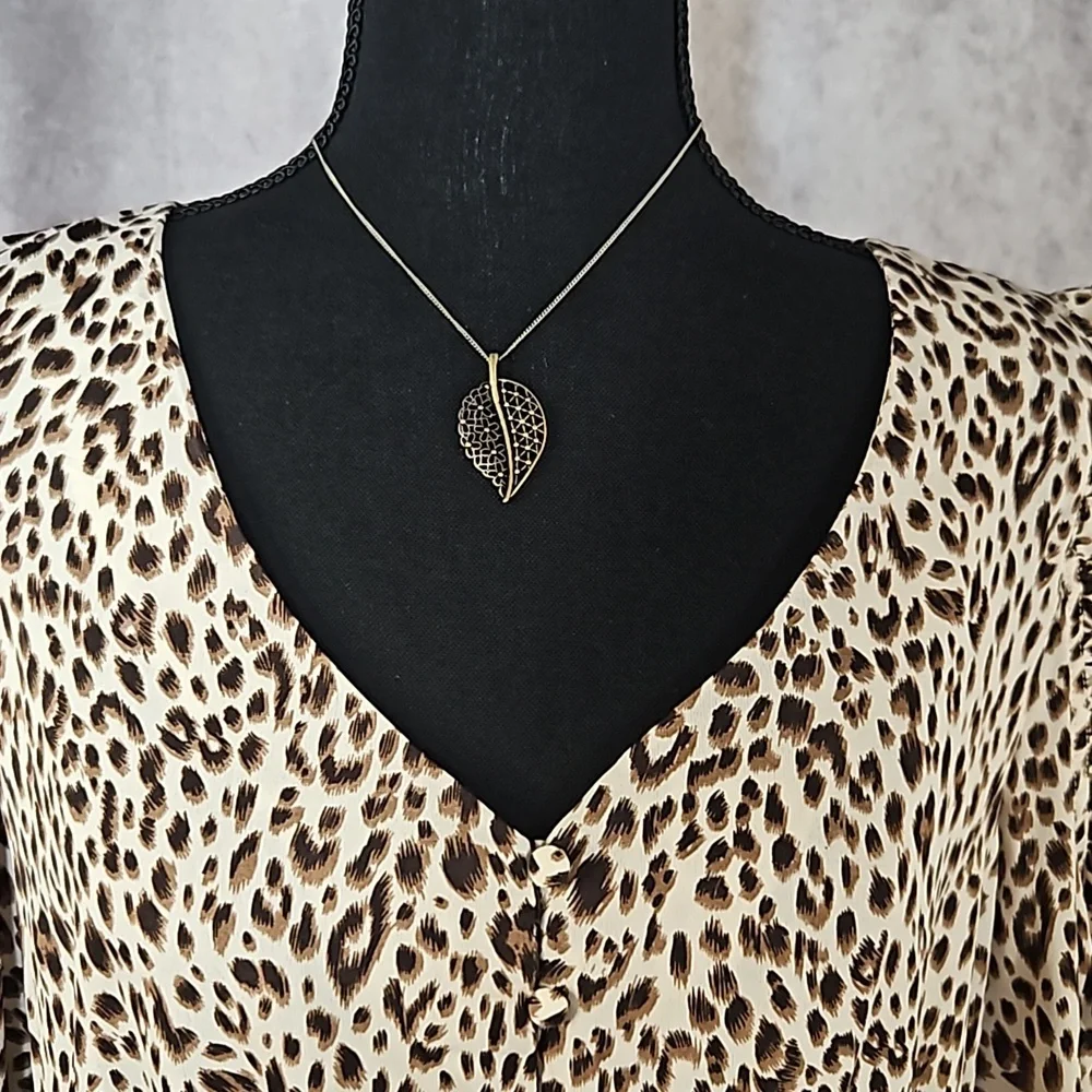 Vintage Avon "Can't Leaf You Alone" Jewelry Set- Necklace, Bracelet & Earrings - Picture 4 of 12